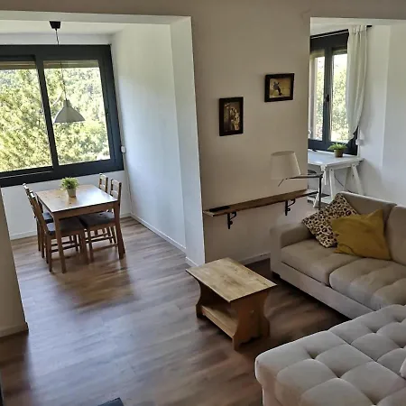 Con Gran Jardin En Holiday home
